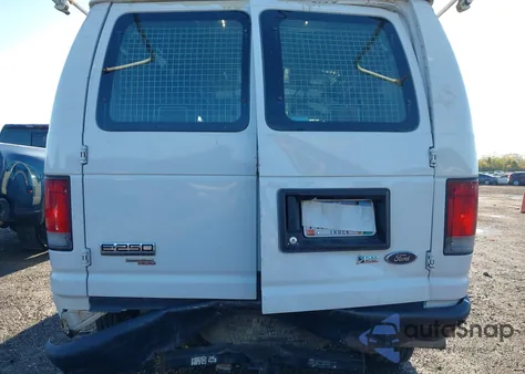 2011 Ford E-250 Commercial z USA, uszkodzony, nr VIN 1FTNE2EWXBDB24823